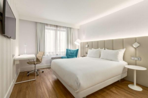 Отель NH Brussels Grand Place Arenberg  Брюссель